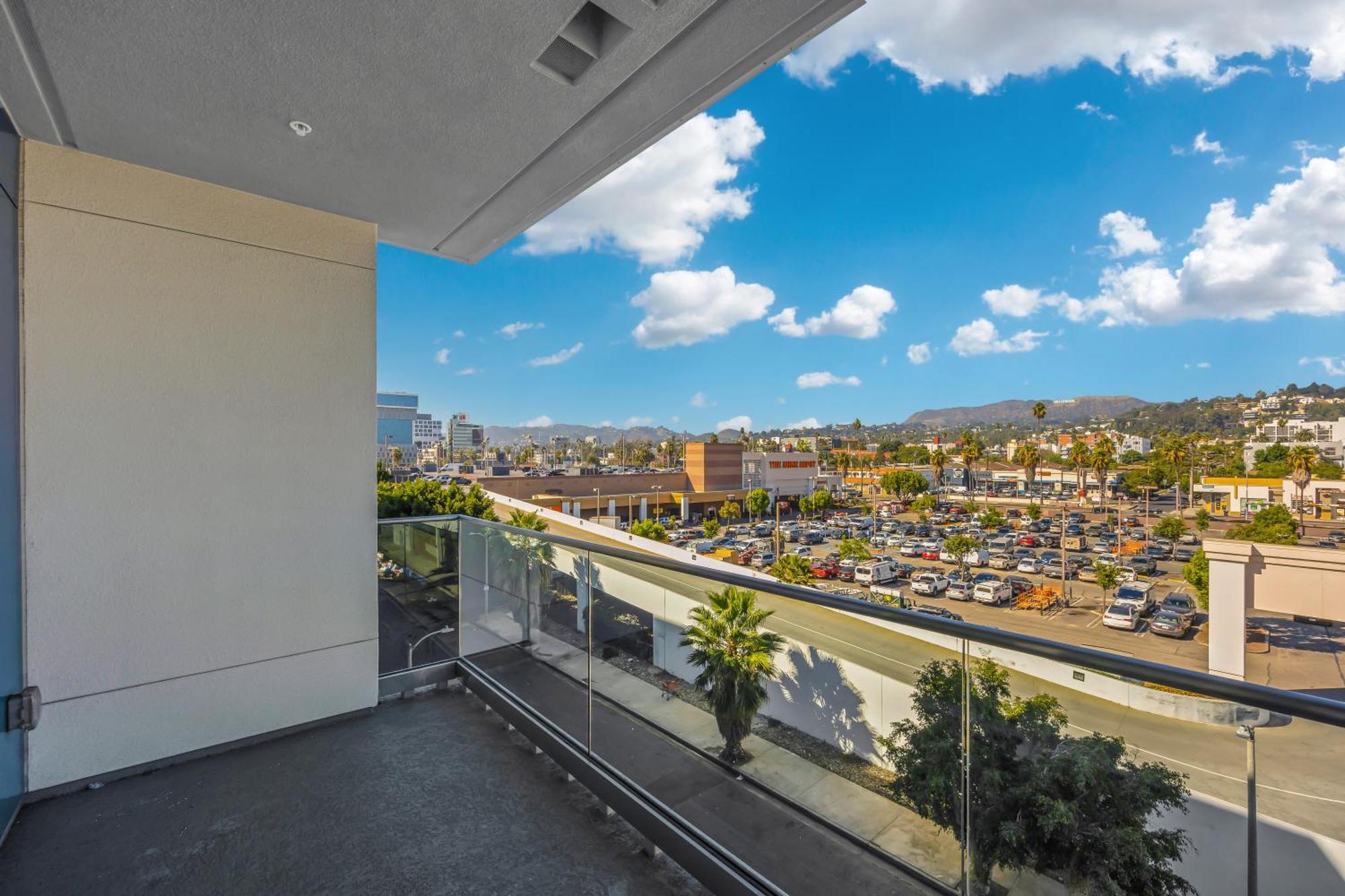 Aparthotel One Lux - West Hollywood Los Angeles