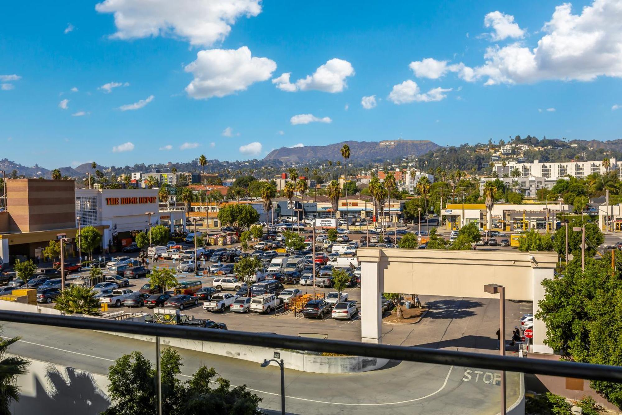 One Lux - West Hollywood *