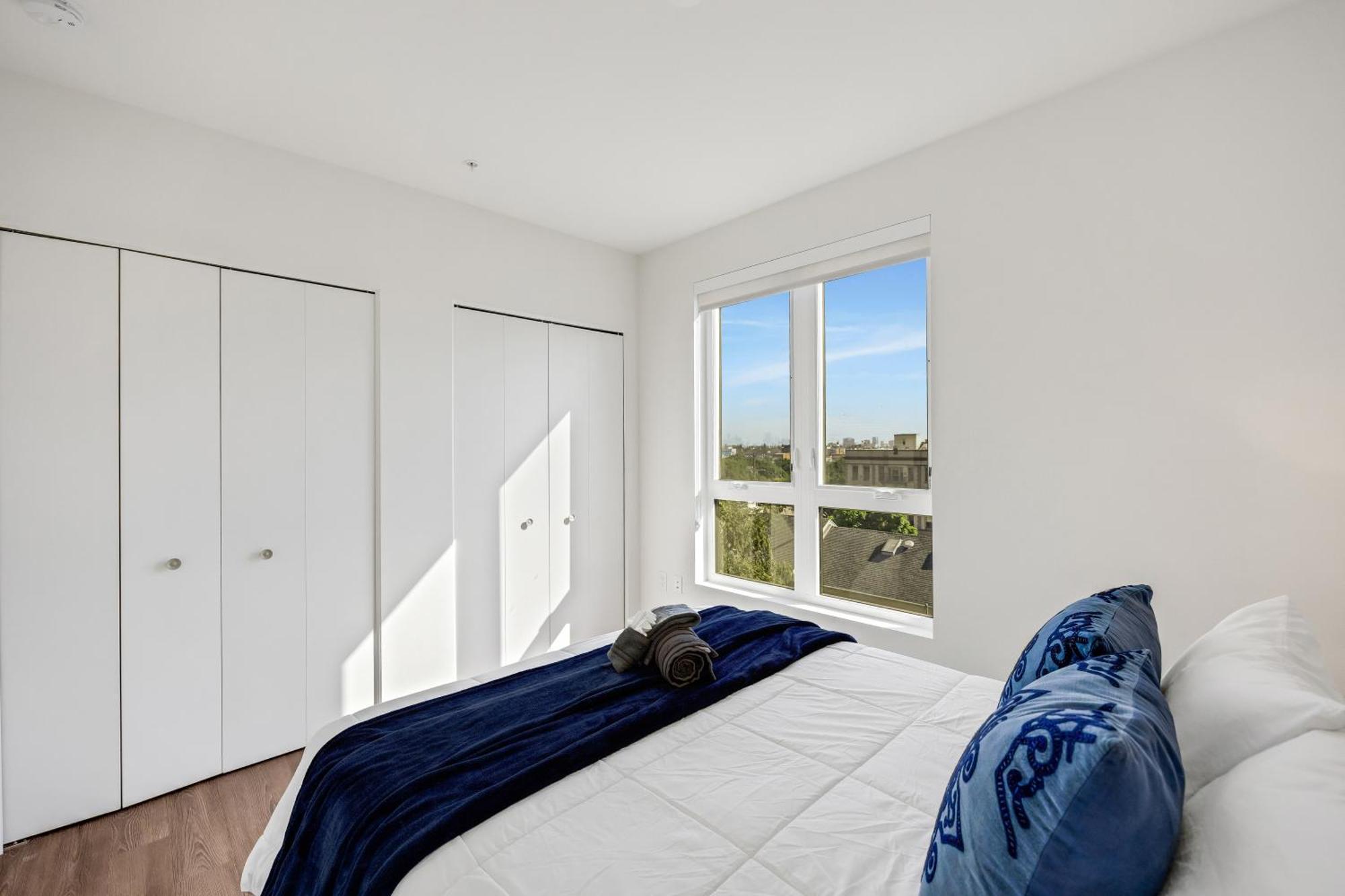 One Lux - West Hollywood * Los Angeles